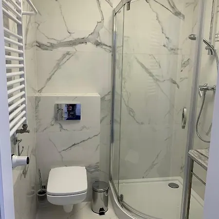 Pod Zaglami בית אירוח גדינייה